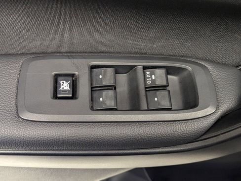 Used 2023 Ford Ranger XLT image 18