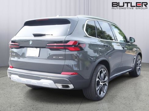 New 2026 BMW X5 sDrive40i w/ Climate Comfort Package RWD image 7