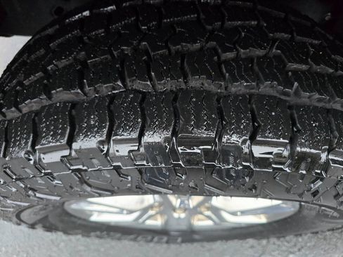 Used 2017 Ford F150 XLT w/ Equipment Group 302A Luxury image 10