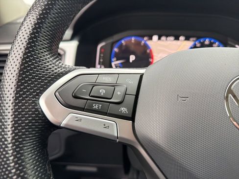 Used 2023 Volkswagen Atlas SEL Premium AWD/4WD image 20