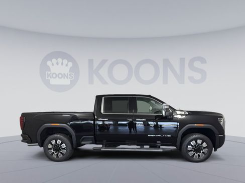 New 2026 GMC Sierra 2500 Denali w/ Denali Reserve Package AWD/4WD image 8