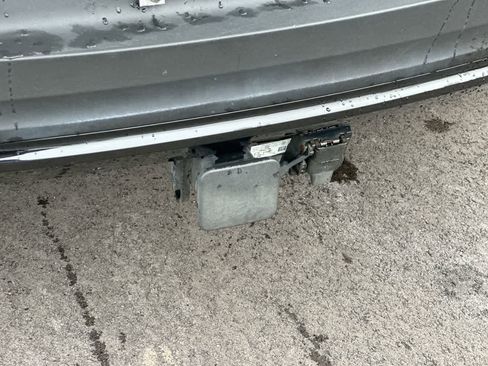 Used 2023 Volvo XC40 Recharge Ultimate image 35