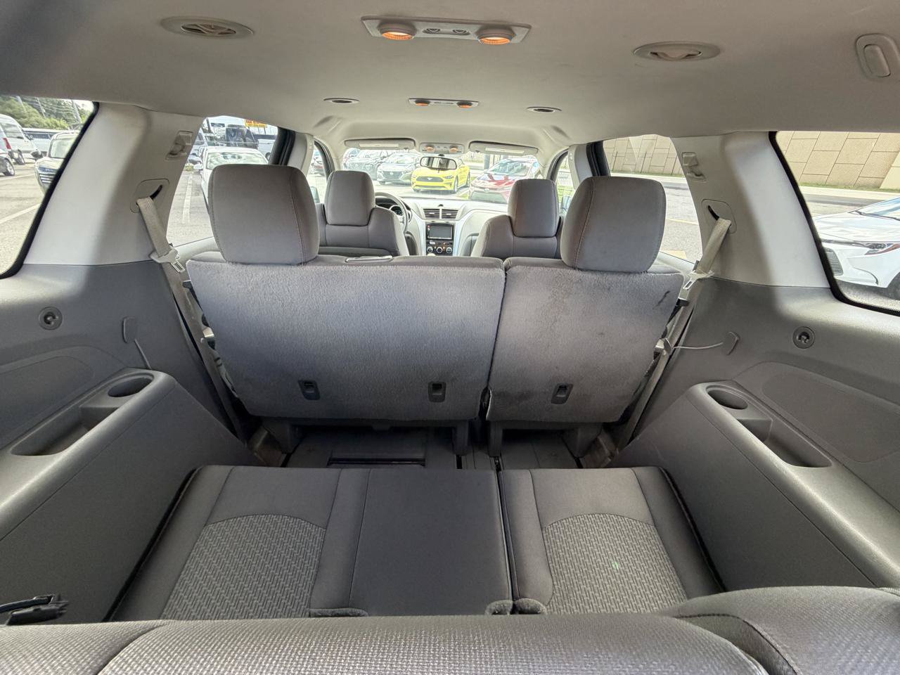 Used 2012 Chevrolet Traverse LS FWD image 11