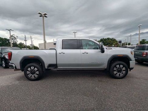 Used 2023 GMC Sierra 2500 Denali w/ Denali Ultimate Package AWD/4WD image 2