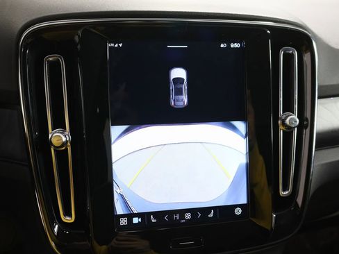 Used 2023 Volvo C40 P8 Recharge Plus w/ Protection Package Premier image 36