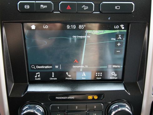 Used 2019 Ford F250 Lariat w/ Lariat Ultimate Package AWD/4WD image 32