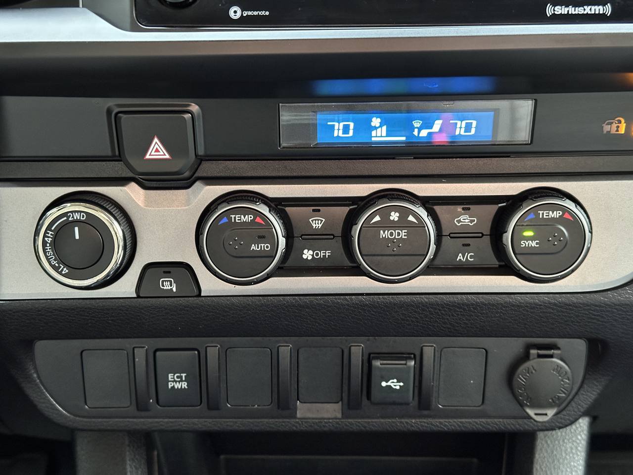 Used 2023 Toyota Tacoma SR AWD/4WD image 34