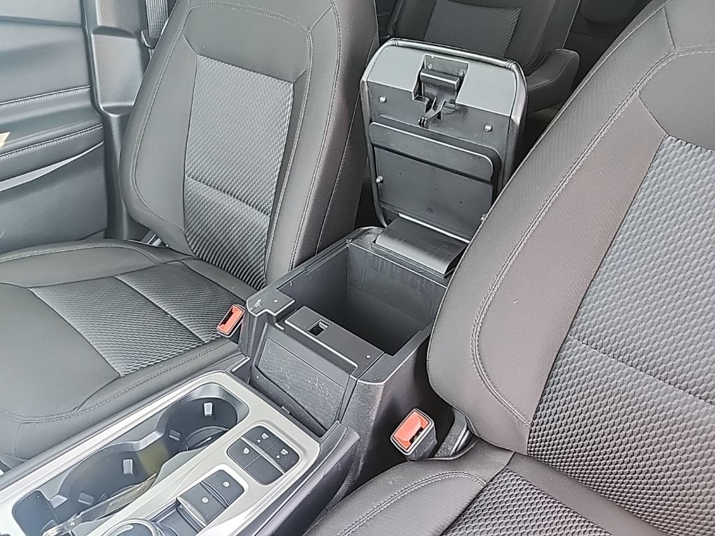Used 2023 Ford Explorer XLT RWD image 22