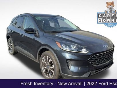 Used 2022 Ford Escape SE w/ SE Sport Appearance Package