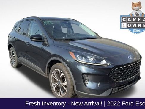 Used 2022 Ford Escape SE w/ SE Sport Appearance Package AWD/4WD image 1