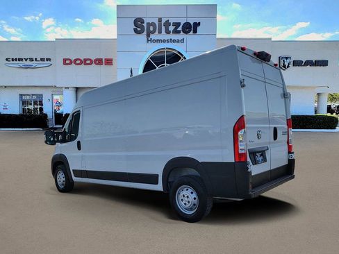 Used 2023 RAM ProMaster 2500 FWD image 3