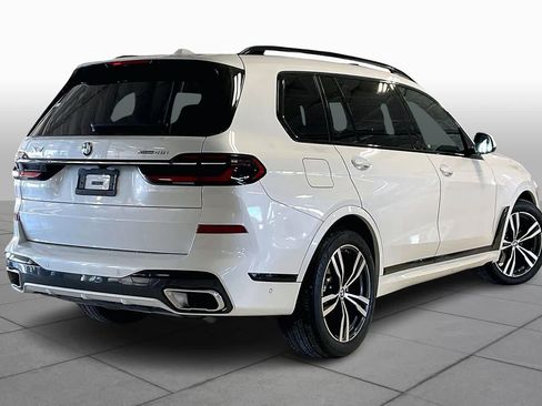Used 2025 BMW X7 xDrive40i w/ M Sport Package image 12