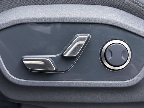 Used 2024 Kia EV9 Light Long Range image 21