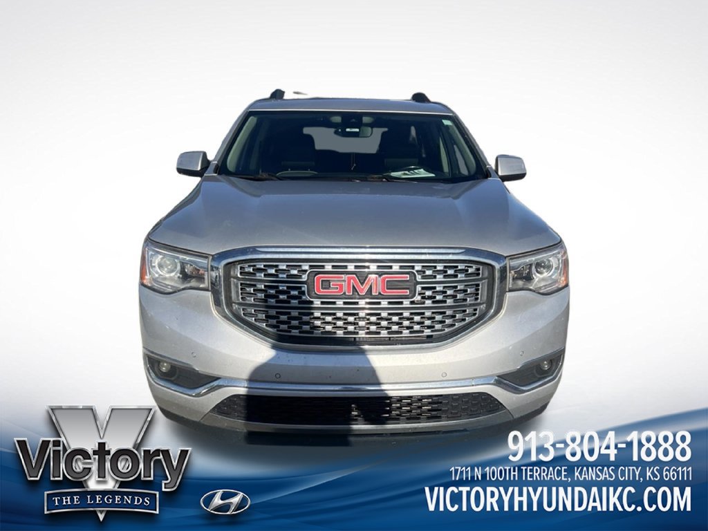 Used 2017 GMC Acadia Denali FWD image 2