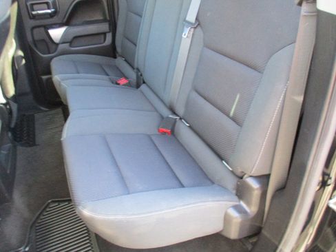 Used 2015 Chevrolet Silverado 2500 LT w/ LT Convenience Package image 22