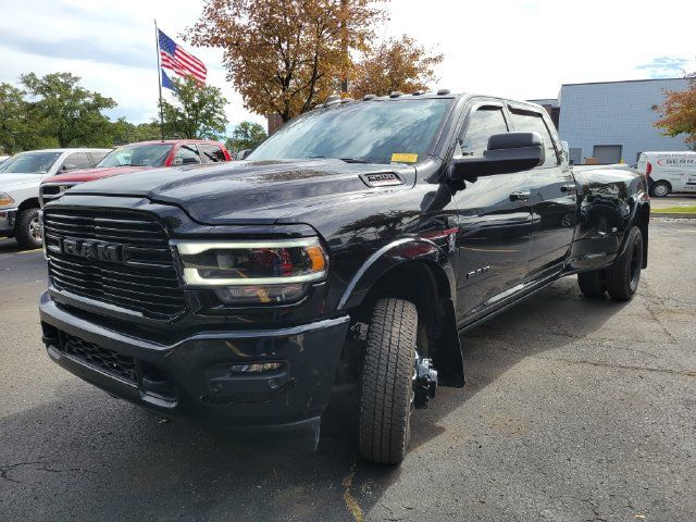 Used 2021 RAM 3500 Laramie AWD/4WD image 7