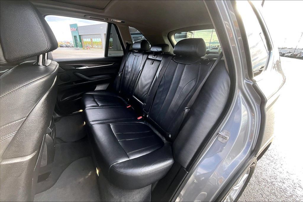 Used 2015 BMW X5 xDrive35i AWD/4WD image 26