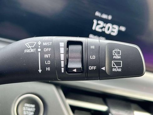 Used 2025 Kia Seltos EX image 24