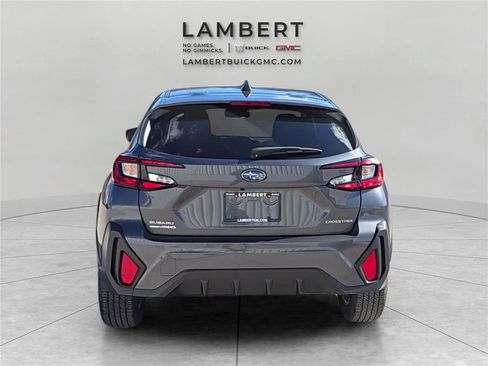 Used 2024 Subaru Crosstrek 2.0i image 4