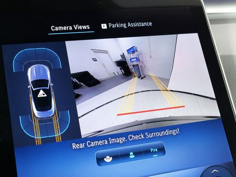 Used 2024 Mercedes-Benz CLE 300 4MATIC Cabriolet image 55