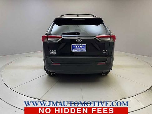 Used 2019 Toyota RAV4 XLE Premium w/ All Weather Liner Package AWD/4WD image 4