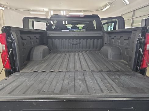 Used 2020 Chevrolet Silverado 1500 RST AWD/4WD image 15