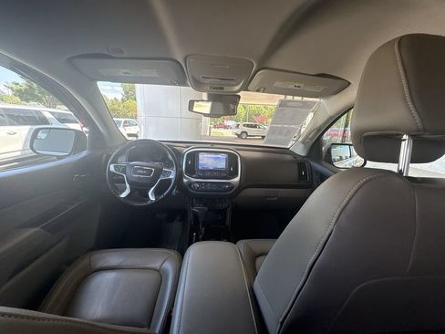 Certified 2018 GMC Canyon SLT w/ Driver Alert Package RWD image 20