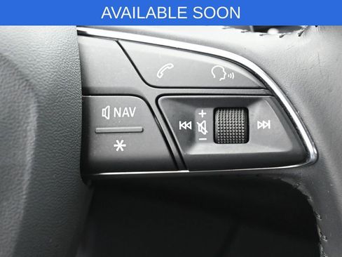 Used 2017 Audi Q7 3.0T Premium Plus w/ Premium Plus Package AWD/4WD image 19