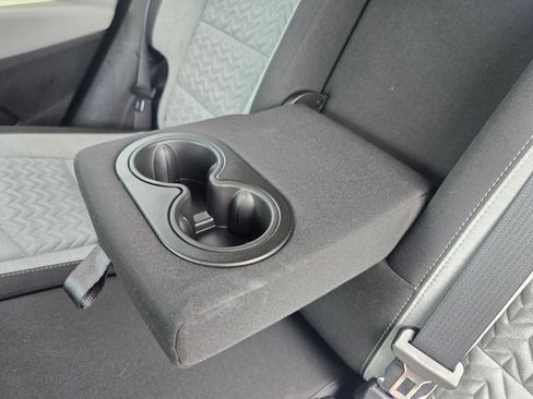 Used 2022 Chevrolet Equinox LT FWD image 30