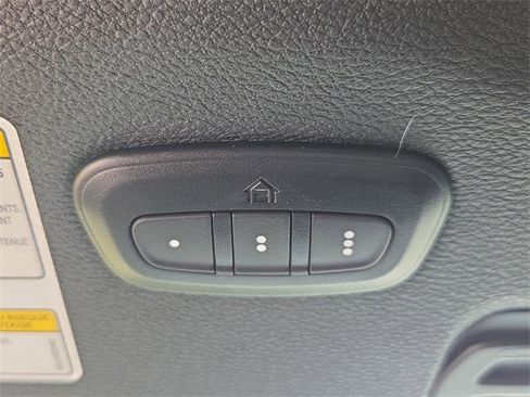 Used 2023 Jeep Gladiator Sport image 29