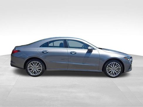 Used 2025 Mercedes-Benz CLA 250 image 9