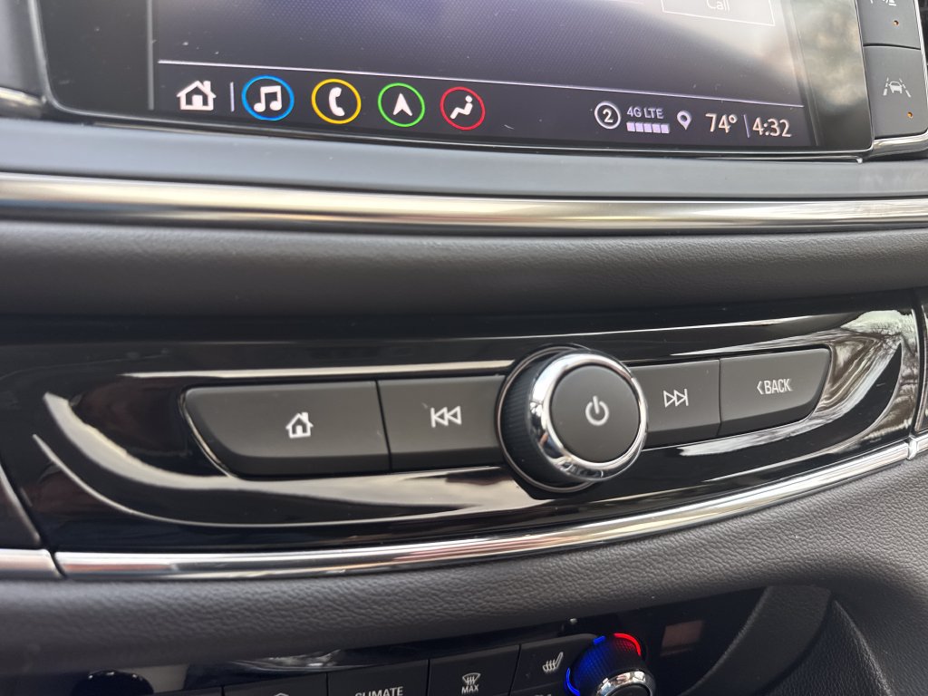 Used 2023 Buick Enclave Premium w/ Experience Buick Package FWD image 78