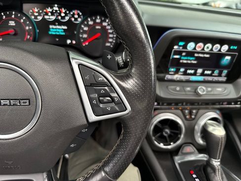 Used 2018 Chevrolet Camaro SS RWD image 32