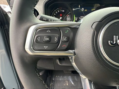 Used 2025 Jeep Wrangler Backcountry 4xe image 26