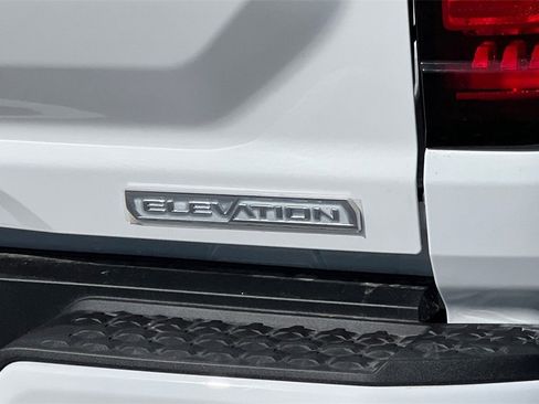 Used 2024 GMC Canyon Elevation w/ Convenience Package image 7