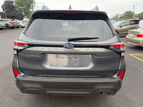 Used 2025 Subaru Forester Limited AWD/4WD image 5