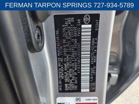 Used 2020 Toyota Camry LE image 22