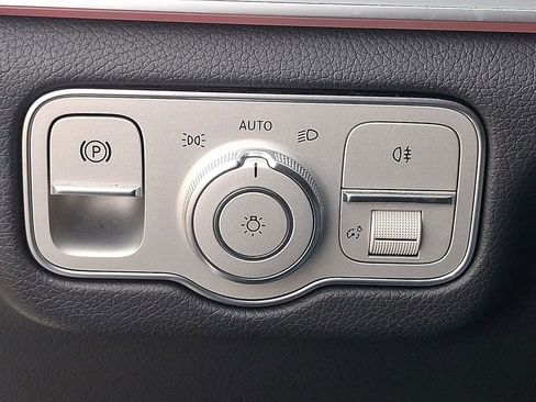 Used 2024 Mercedes-Benz GLE 350 4MATIC image 26