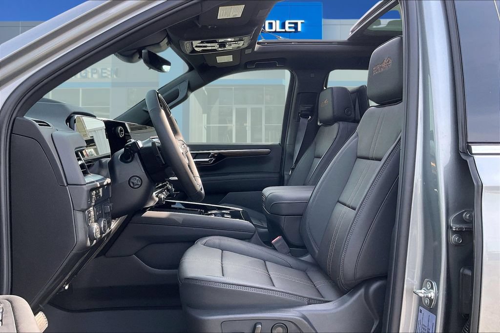 New 2026 Chevrolet Tahoe High Country AWD/4WD image 24