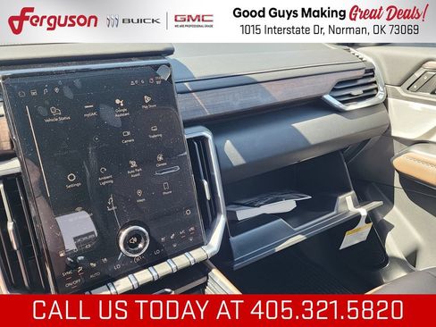 New 2026 GMC Acadia Denali Ultimate AWD/4WD image 38