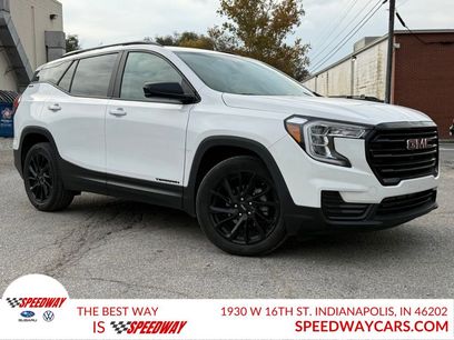 Used 2024 GMC Terrain SLE w/ Driver Convenience Package