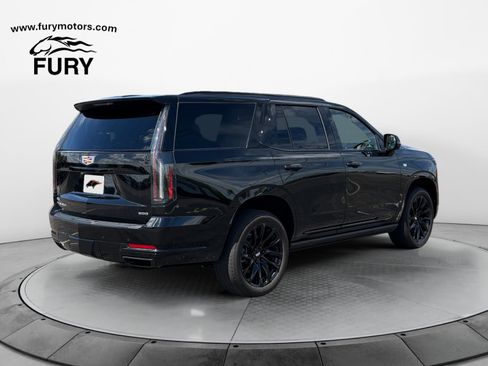 Used 2025 Cadillac Escalade Sport Platinum AWD/4WD image 3