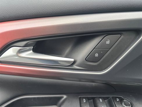 New 2026 Chevrolet Equinox EV RS image 26