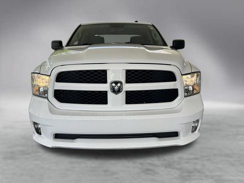 Used 2016 RAM 1500 Express RWD image 13