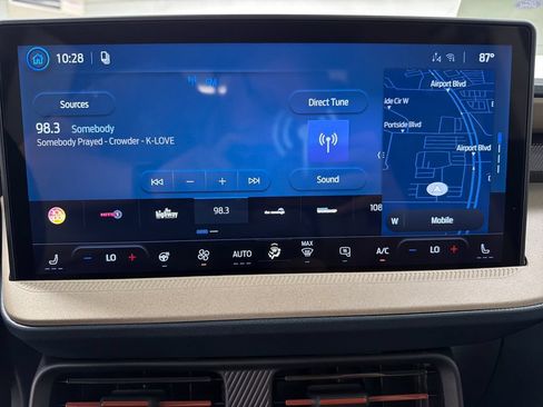 New 2026 Ford Maverick Lariat AWD/4WD image 23