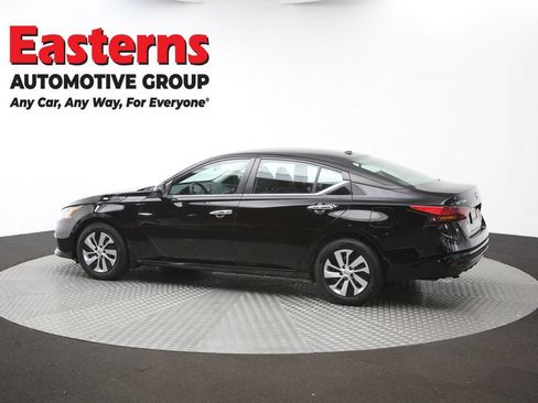 Used 2020 Nissan Altima 2.5 S AWD/4WD image 62