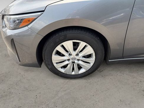 Used 2024 Nissan Sentra S FWD image 14