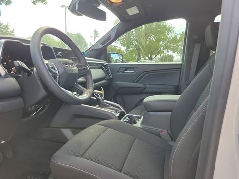 New 2026 GMC Canyon Elevation w/ Convenience Package image 8