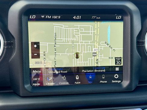 Used 2023 Jeep Wrangler Unlimited Sahara w/ Cold Weather Group AWD/4WD image 14