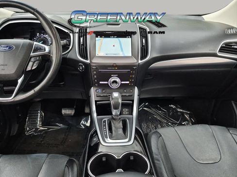 Used 2018 Ford Edge Titanium w/ Equipment Group 301A FWD image 27